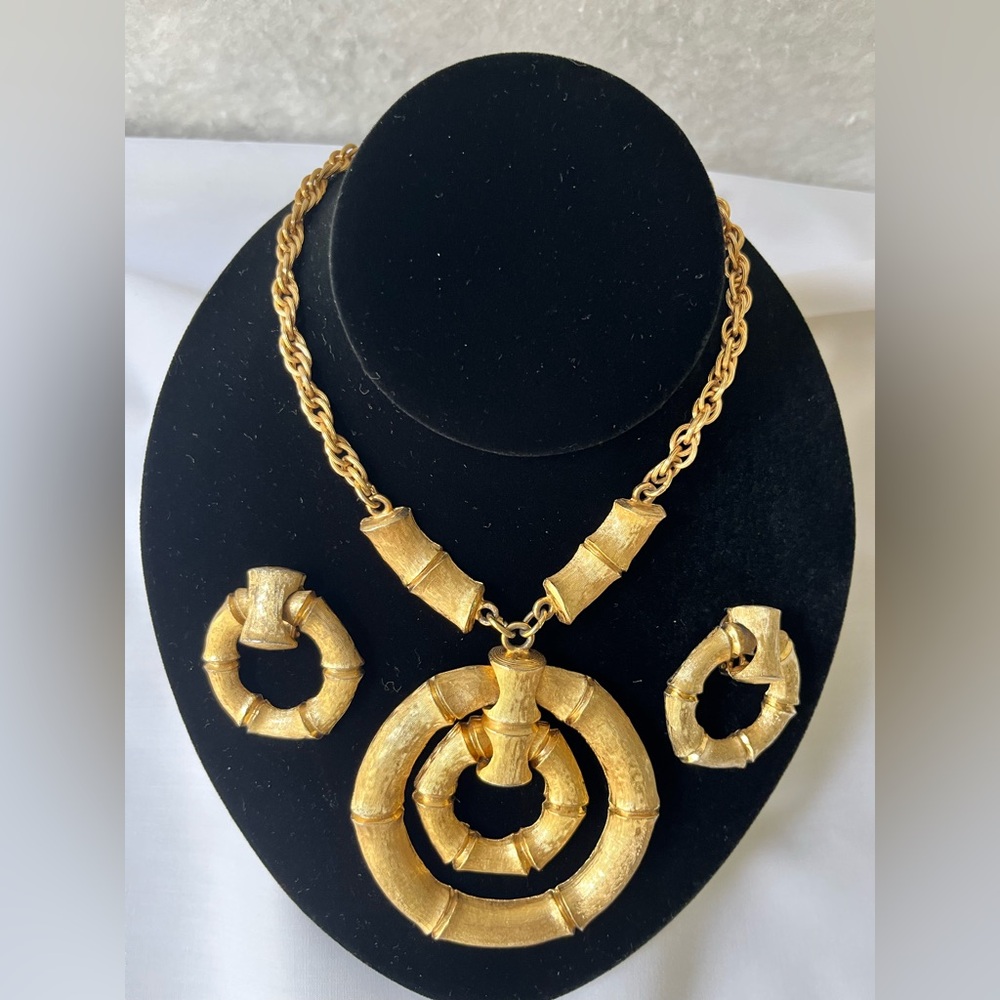Vintage Napier Bamboo Double Hoop Door Knock Brushed Gold Necklace & Earring Set